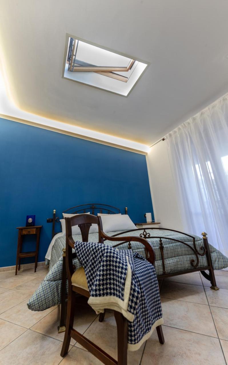 Ohana Bed And Breakfast Кастелламмаре-ди-Стабия Экстерьер фото