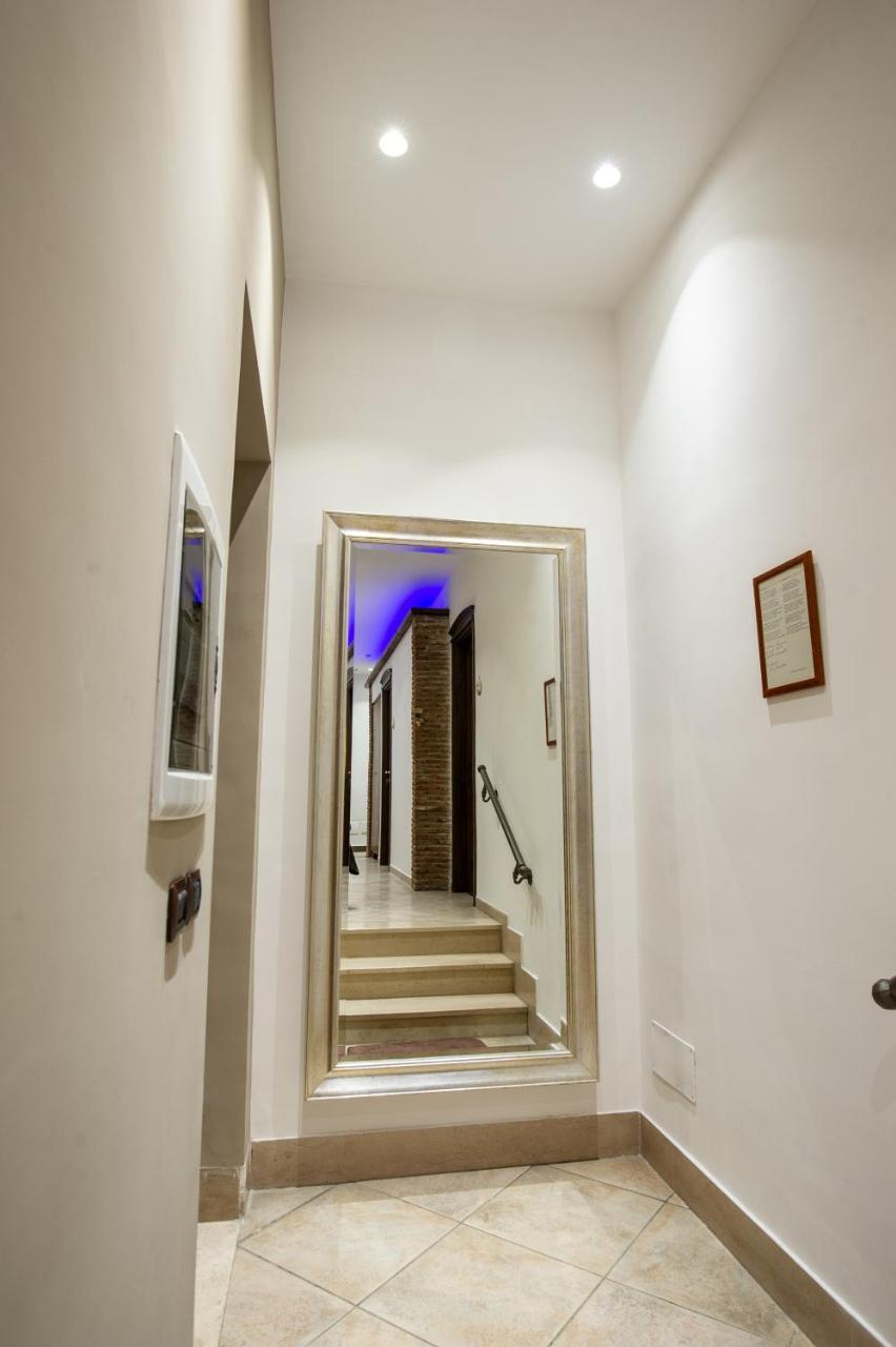 Ohana Bed And Breakfast Кастелламмаре-ди-Стабия Экстерьер фото